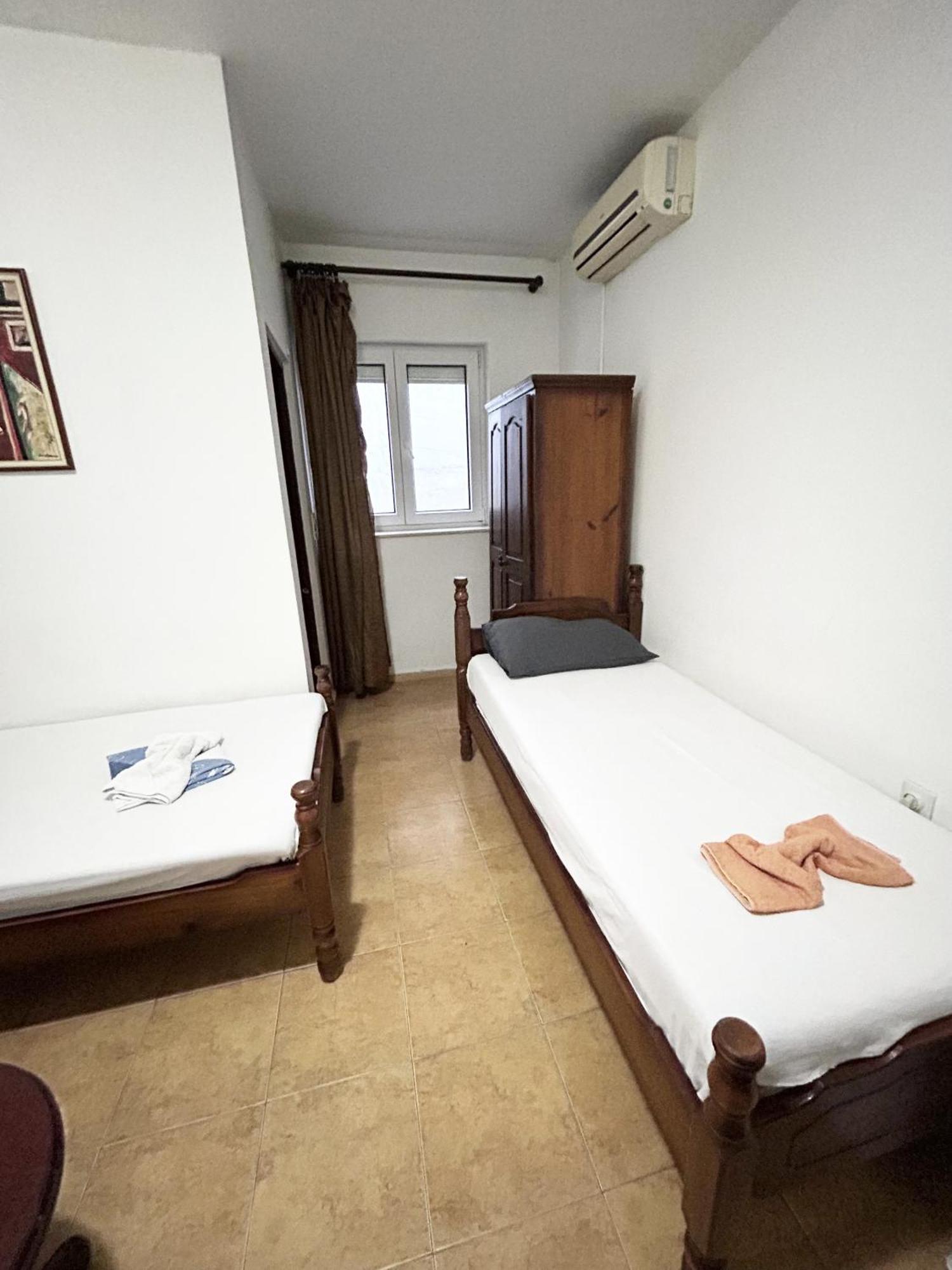 Restaurant & Apartments Jug سوتوموري المظهر الخارجي الصورة