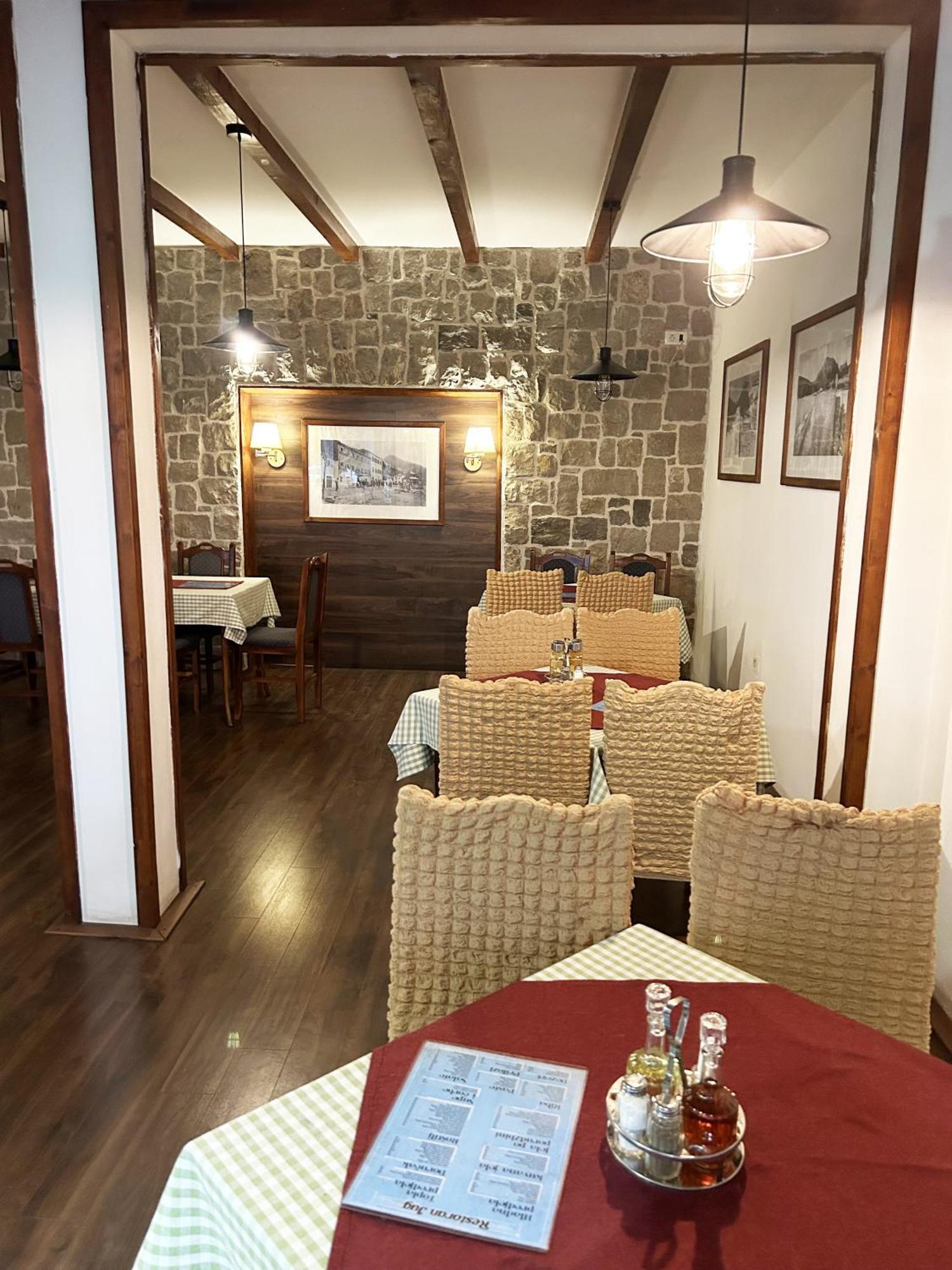 Restaurant & Apartments Jug سوتوموري المظهر الخارجي الصورة