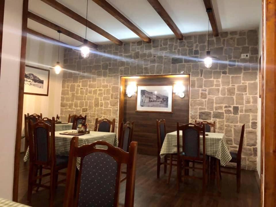 Restaurant & Apartments Jug سوتوموري المظهر الخارجي الصورة